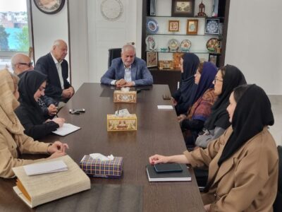 دیدار اعضاء هیات مدیره کانون زنان بازرگان استان گلستان با رئیس اتاق بازرگانی ، صنایع ، معادن و کشاورزی گرگان