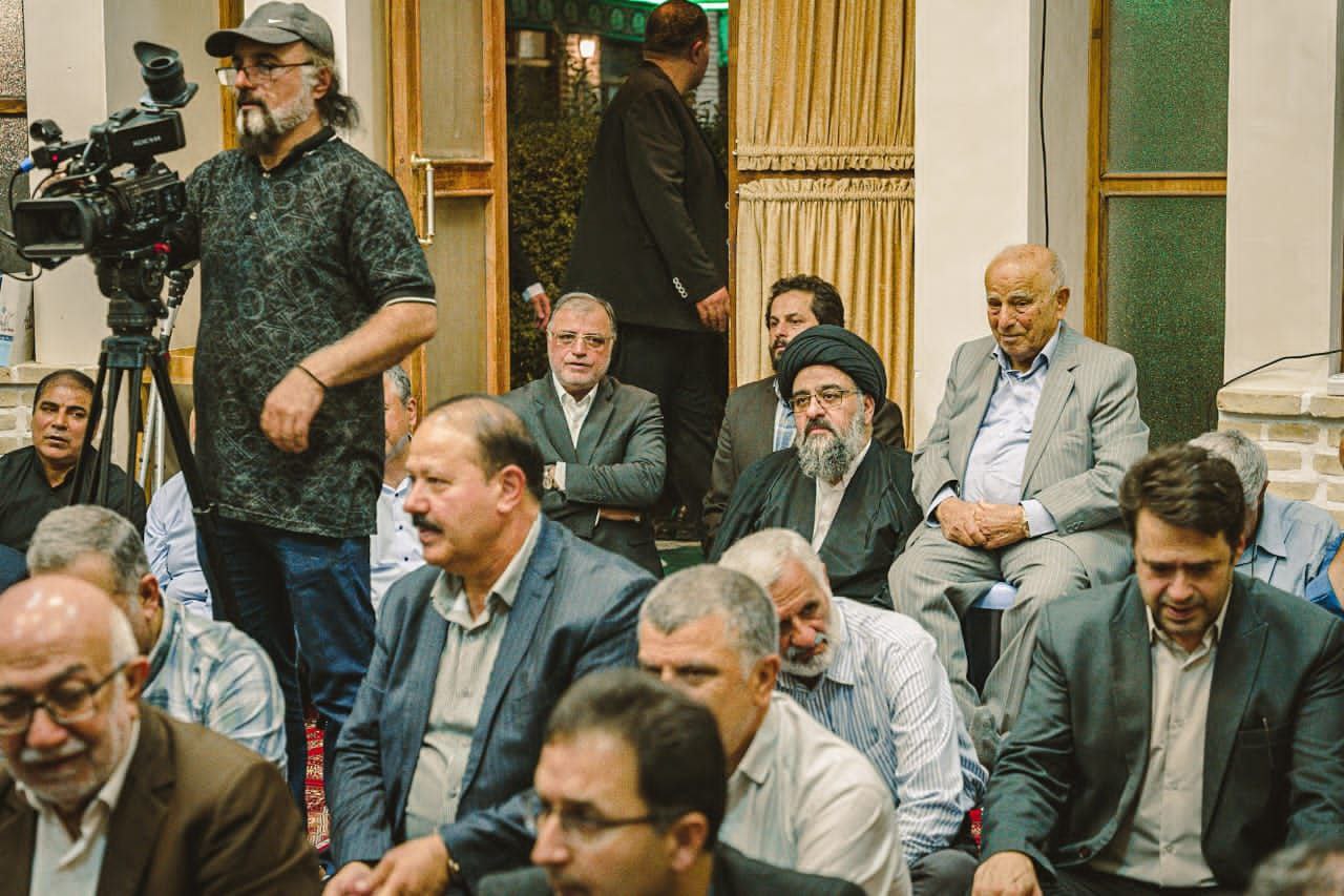 حضور رییس و اعضای هیات رییسه اتاق بازرگانی گرگان و برخی از فعالان اقتصادی در مراسم عزاداری سالار شهیدان ابا عبدالله الحسین علیه السلام