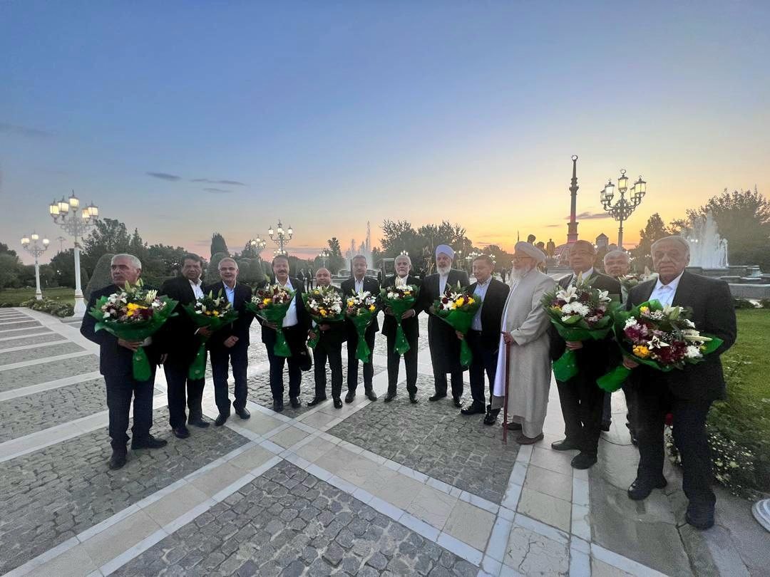 حضور استاندار گلستان ، رئیس و برخی از اعضا هیات نمایندگان اتاق بازرگان گرگان و هیات همراه در جشن ملی ترکمنستان