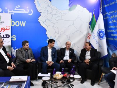 حضور ملک حسینی مدیرعامل منطقه آزاد اینچه‌برون در پاویون استان گلستان در نمایشگاه بین المللی صادرات به کشور آسیای میانه و افغانستان در مشهد