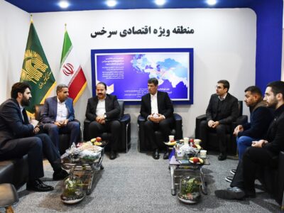 بازدید یوسفی رئیس اتاق بازرگانی، صنایع، معادن و کشاورزی گرگان از غرفه منطقه آزادهای اینچه برون ، سرخس و انزلی در نمایشگاه بین المللی صادرات به کشور آسیای میانه و افغانستان در مشهد