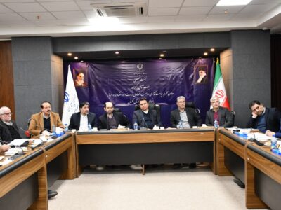 نشست هم اندیشی فعالان اقتصادی با دکترماجد معاون سیاسگذاری وزارت اقتصاد و صیامی دبیر کمیسیون اقتصادی هیئت دولت
